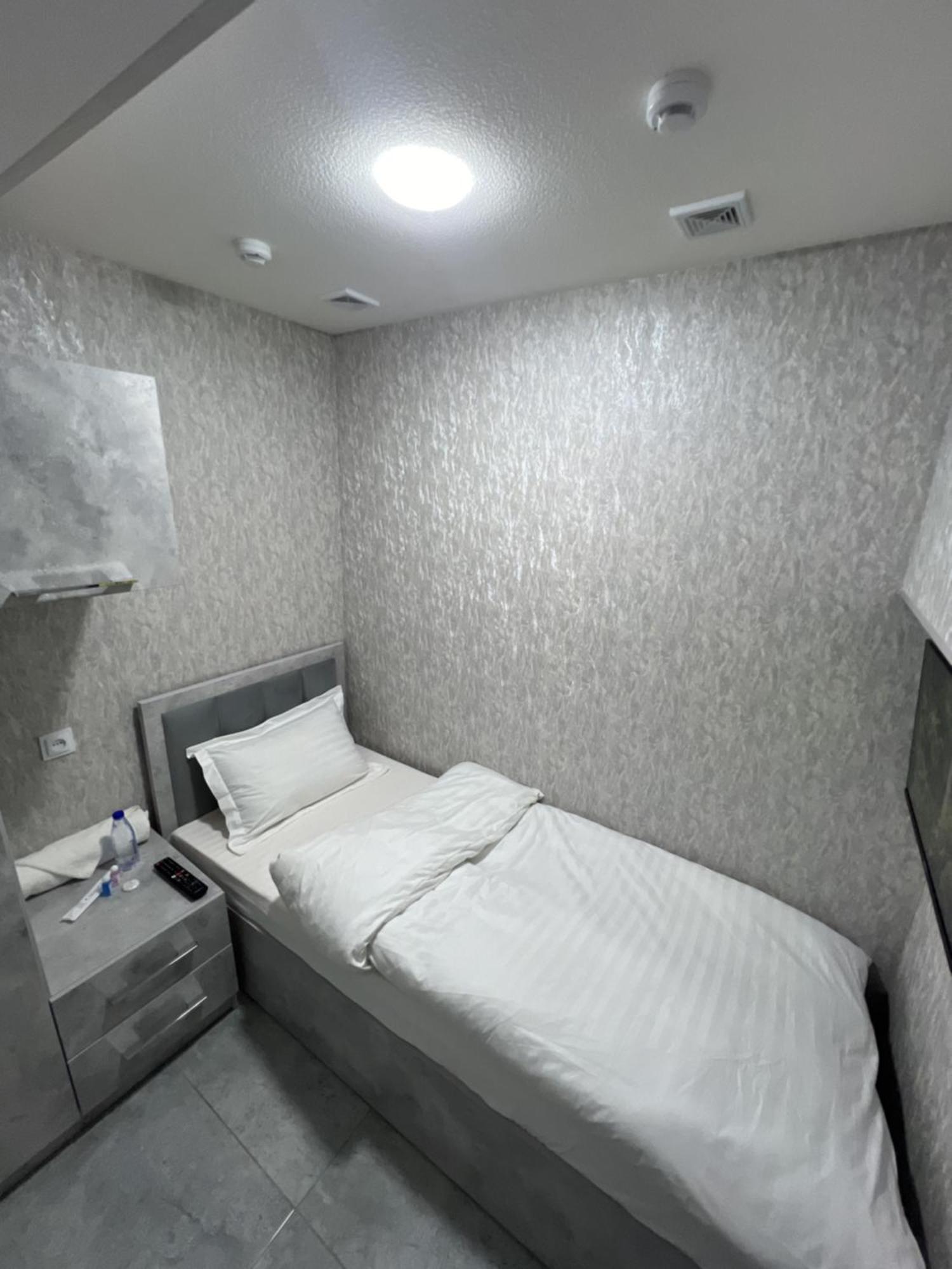 Revel Hotel 塔什干 外观 照片