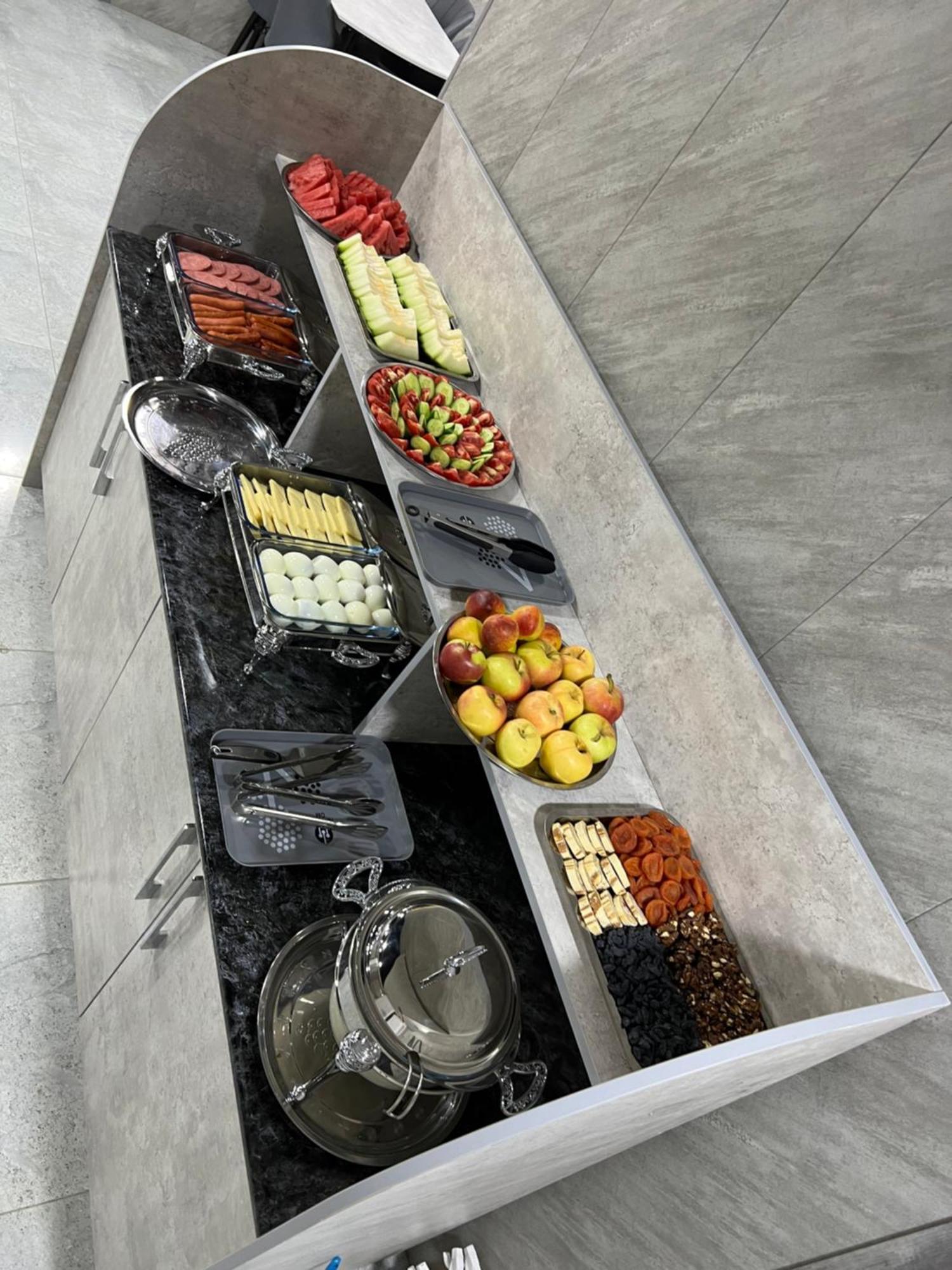 Revel Hotel 塔什干 外观 照片