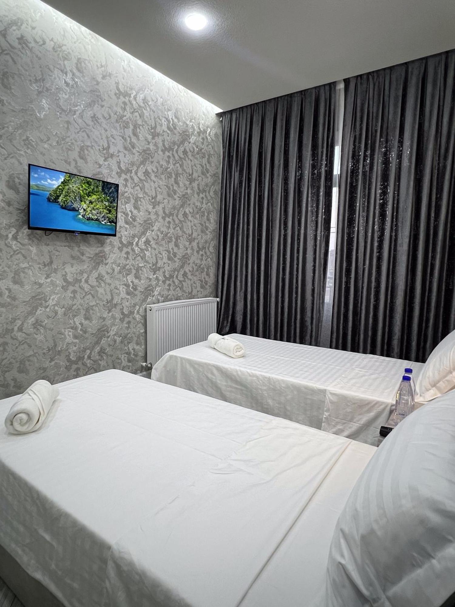Revel Hotel 塔什干 外观 照片