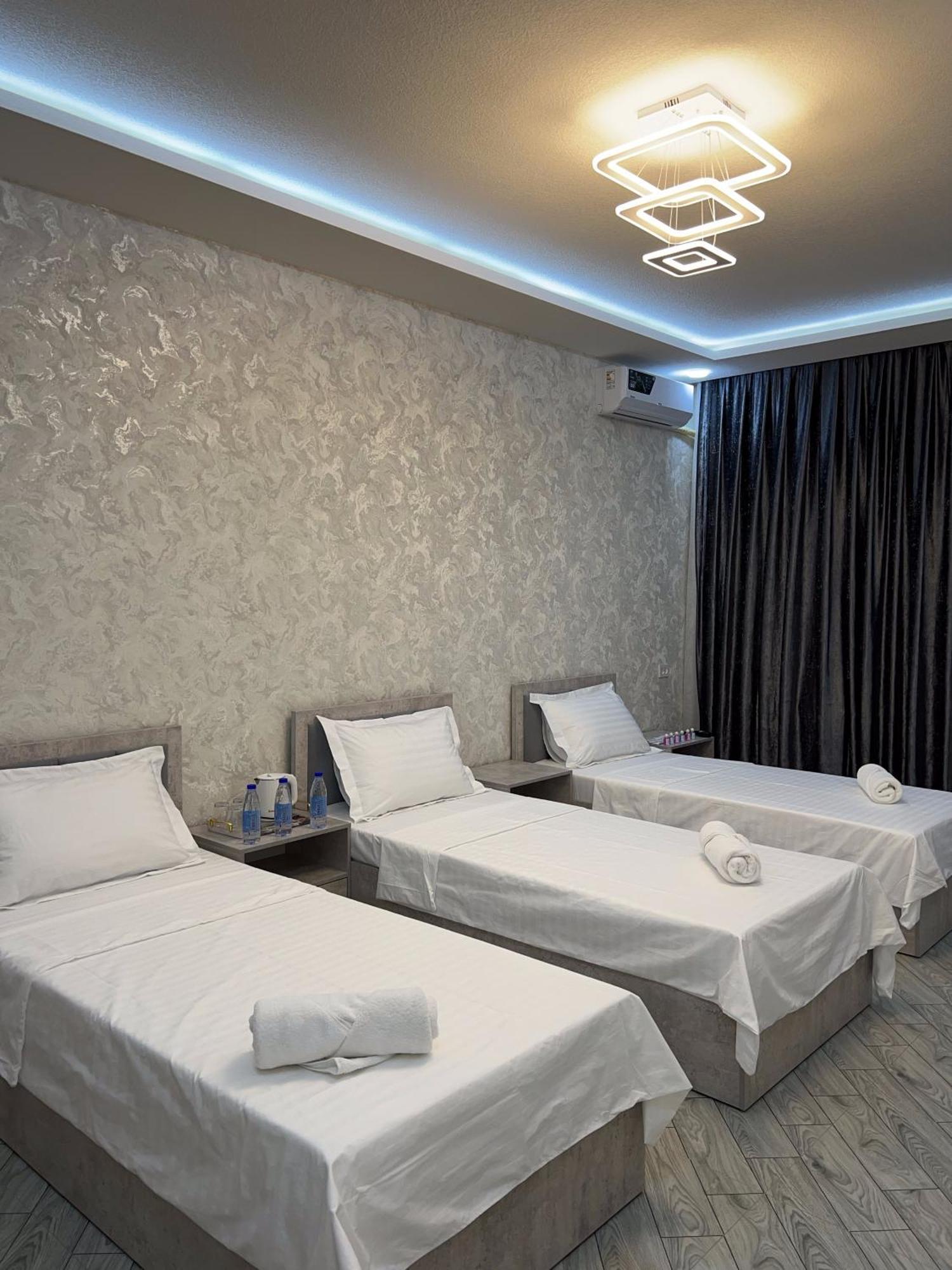 Revel Hotel 塔什干 外观 照片